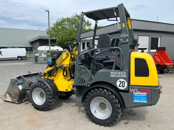 Wacker Neuson Radlader WL 25