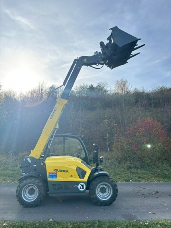 Kramer Teleskoplader 1445